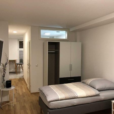 Apartment Am Schlossplatz Erlangen Buitenkant foto